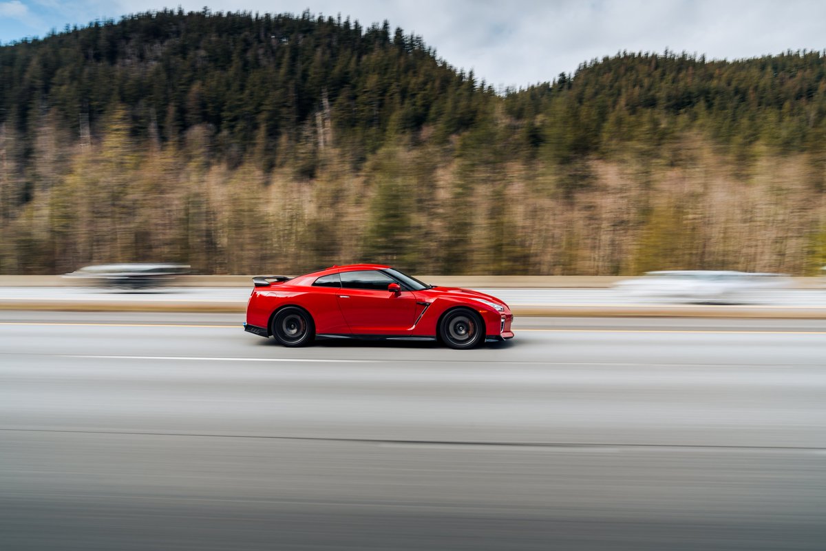 WoyshnisMedia's tweet photo. This might be the perfect red
#nissan #r35 #gtr https://t.co/rFwp2wsQuv