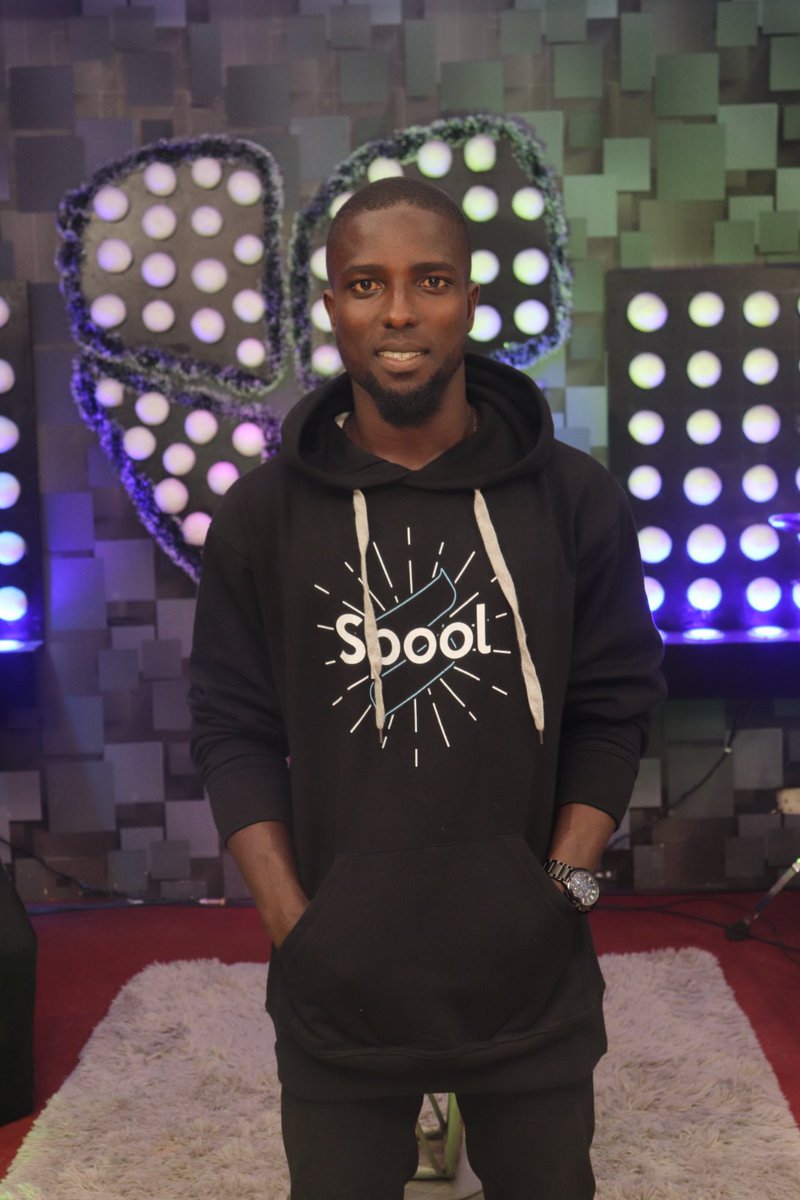 Certified_dive's tweet photo. I want to say a big thank you to @SpoolFi for the amazing hoodie gift recieved from the team 🙏

#Spool #SpoolLBP https://t.co/oKq3eJfkhM