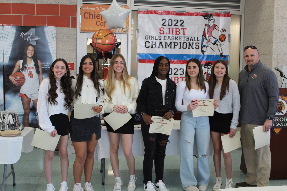 LadyChiefsBskt's tweet photo. Our 2022-2023 Lady Chief’s season banquet! Thank you to our amazing parents for all you did to make this celebration so special. Seniors: Your impact will live in this program forever. To say, “We’ll miss you,” is an understatement. Once a Chief, Always a Chief🏀🧡 https://t.co/ms33nGmRNX