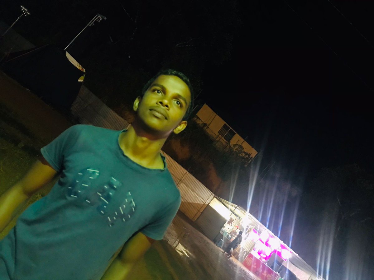 itz_abilashrio_'s tweet image. 𝗛𝗲𝗹𝗹𝗼𝘄 🖤🥀
🤏🏻𝗜’𝗺 𝗯𝗼𝗿𝗻 𝘁𝗼 𝗲𝘅𝗽𝗿𝗲𝘀𝘀, 𝗻𝗼𝘁 𝘁𝗼 𝗶𝗺𝗽𝗿𝗲𝘀𝘀 ❤😍🍒🤘🏻
Abi Abilash Abi Reo 
📸𝗖𝗿𝗲𝗱𝗶𝘁 𝘁𝗼 𝗿𝗲𝘀𝗽𝗲𝗰𝘁𝗶𝘃𝗲 𝗼𝘄𝗻𝗲𝗿
Jana Jana  

#carnival2023 
#Nawalapitiya 
#Nawalapitiyacentralcollege 
#photooftheday 
#chillwithfriends