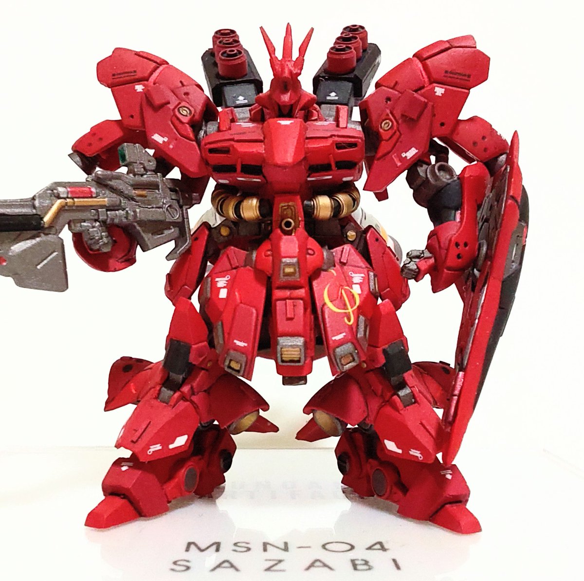 DAI71139925's tweet photo. サザビー完成しましたッ!!

使用キットはナイチンゲール、ザクIII、バイアランC、各ランナー。
ファンネルと胴回りのみ金属パーツ、バーニアはWAVEの丸と角を加工して使用。

つづく。
#アティコン
#アティコン完成
#ガンダムアーティファクト https://t.co/IuixuFb1oq