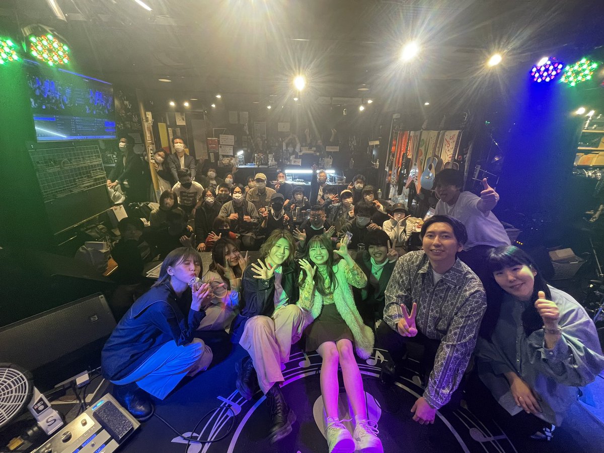 LAPHROIGLENN's tweet photo. 🌟3/19(日)心斎橋Balls8🌟
Just Walk In The Park
〜なるようになる〜

ワンマン前最後のライブイベント🔥

まじで楽しい夜だった！！！！
全部が最高だった��
ほんとにありがとーーー！！！！

次はワンマンだーーーーーーっ🤟
絶対来てくれーーっ！
https://t.co/VlO5SJe1z9

#JWIP
#ラフグレ https://t.co/n1W1I6Mmvs