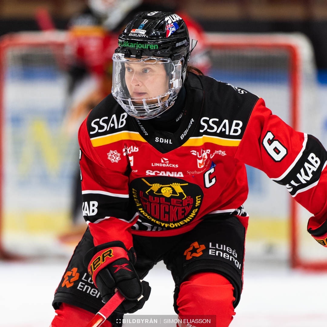 LuleaHockey's tweet photo. Jenni har opererats och allt verkar ha gått bra. Hon kommer vara under övervakning några timmar och planen är därefter att hon ska kunna åka hem från sjukhuset senare ikväll. https://t.co/kOxeaGNKMd