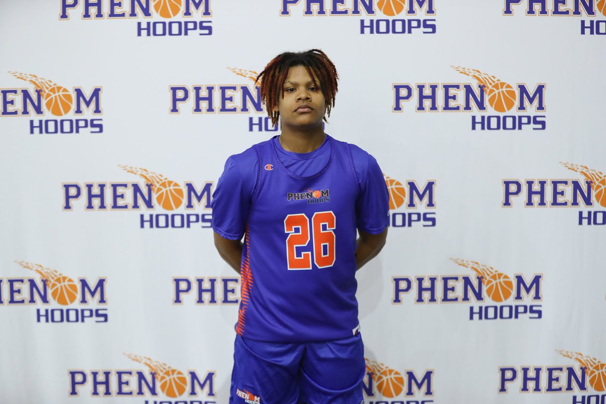 JeffreyBendel_'s tweet photo. 5’6 ‘25 Leila Henderson (Western Guilford) is an impressive player. Showcasing a complete identity with IQ, poise, playmaking, and polish as an all-around scorer. Rugged defender with quickness and a physical nature. Makes winning plays #LadyNCTop80 https://t.co/rq0GB8bsg2