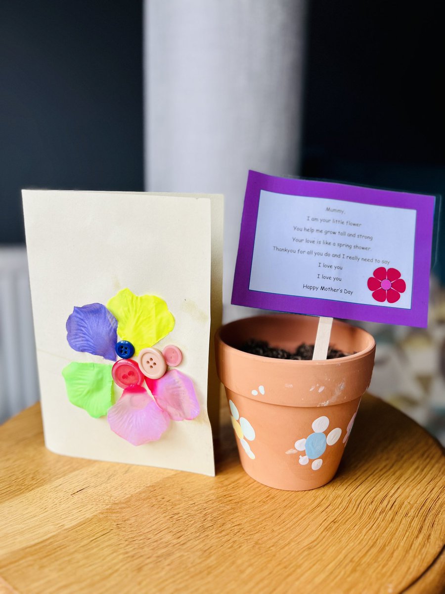 Dr Emma Lofthouse tweet media