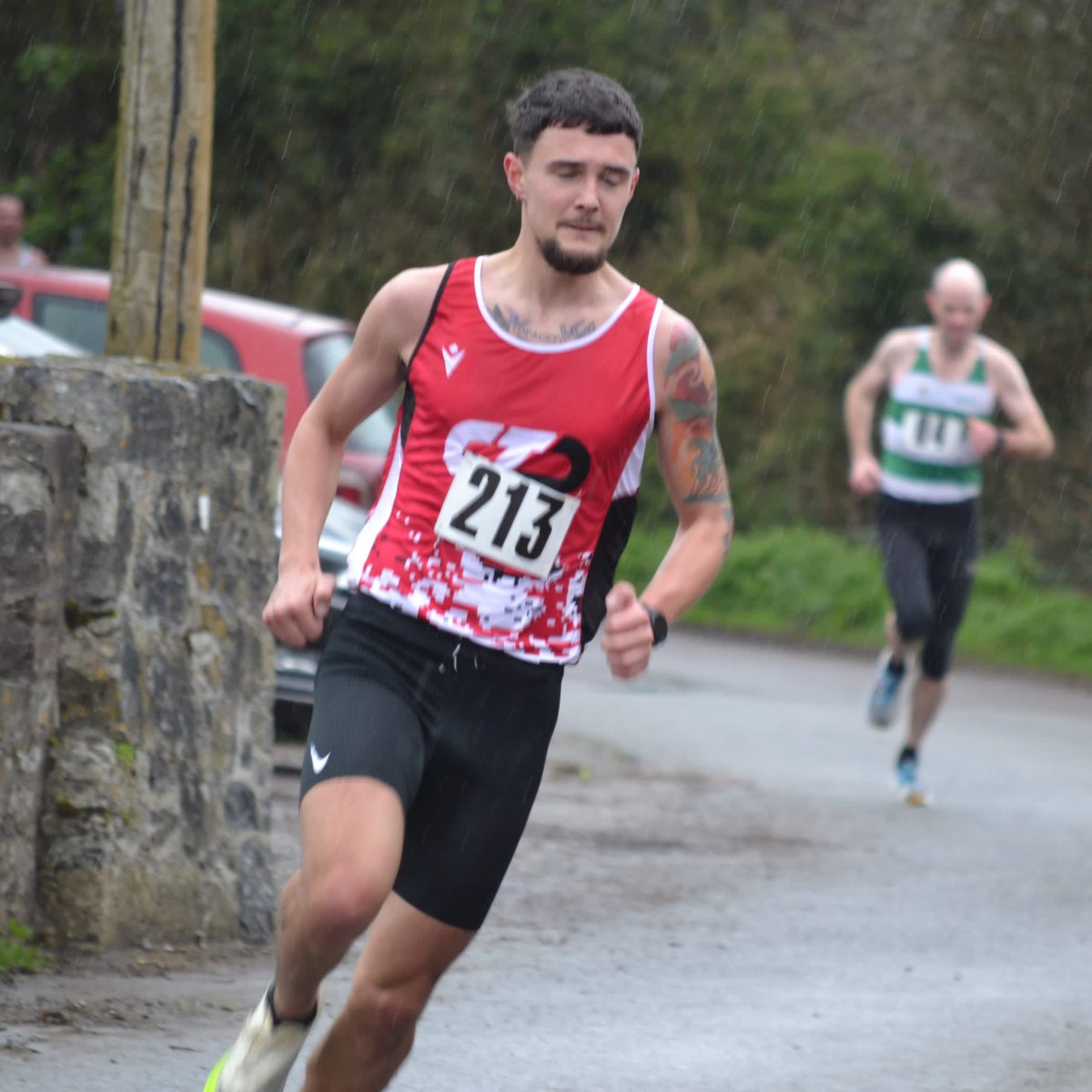 CorkTrackClub's tweet photo. Today the Cork County Road Champs saw men’s team chasing victory. Great runs by all with Anthony Mannix leading the charge in 2nd overall! Roll on national road relays, proud day for club and coach @ianjosullivan @Athletics_MTU https://t.co/3x2RBe0JjB