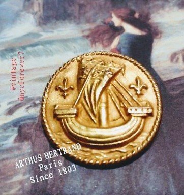 'Thought is the #wind, knowledge the #sail, and mankind the vessel.'
- Augustus Hare

Signed #ARTHUSBERTRAND #French #GALLEON
#Royal #Ship #FleurdeLis Circle Golden Brooch #Vintage

Shop ebay.com/usr/nycforever7
etsy.com/shop/nycsevens