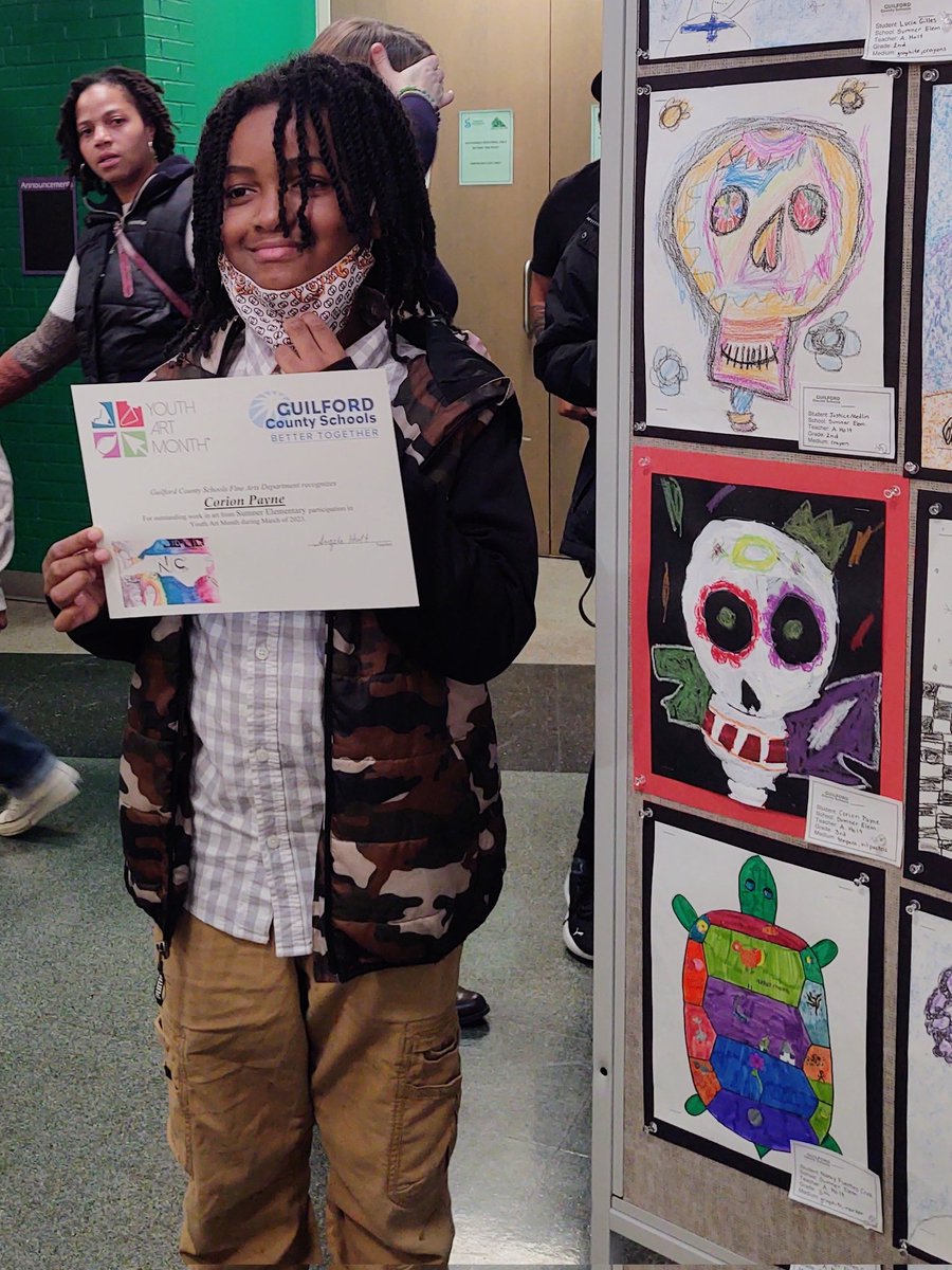 ncsuncg's tweet photo. @SumnerSeahawks Students representing Sumner at the annual Youth Art Month Elementary School exhibition in the Greensboro Cultural Center. We have talented students. @GCSchoolsNC @gsoculturalartscenter https://t.co/uo37rZAzKO