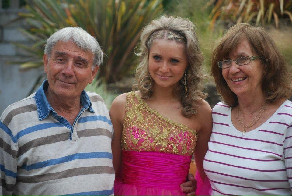 ChloeRowe's tweet photo. My Grandfather passed away suddenly yesterday afternoon. Despite his struggles with mental health over the past twenty years; there is some comfort knowing he is finally at peace 🕊️💗 https://t.co/FTNOrX75Ej