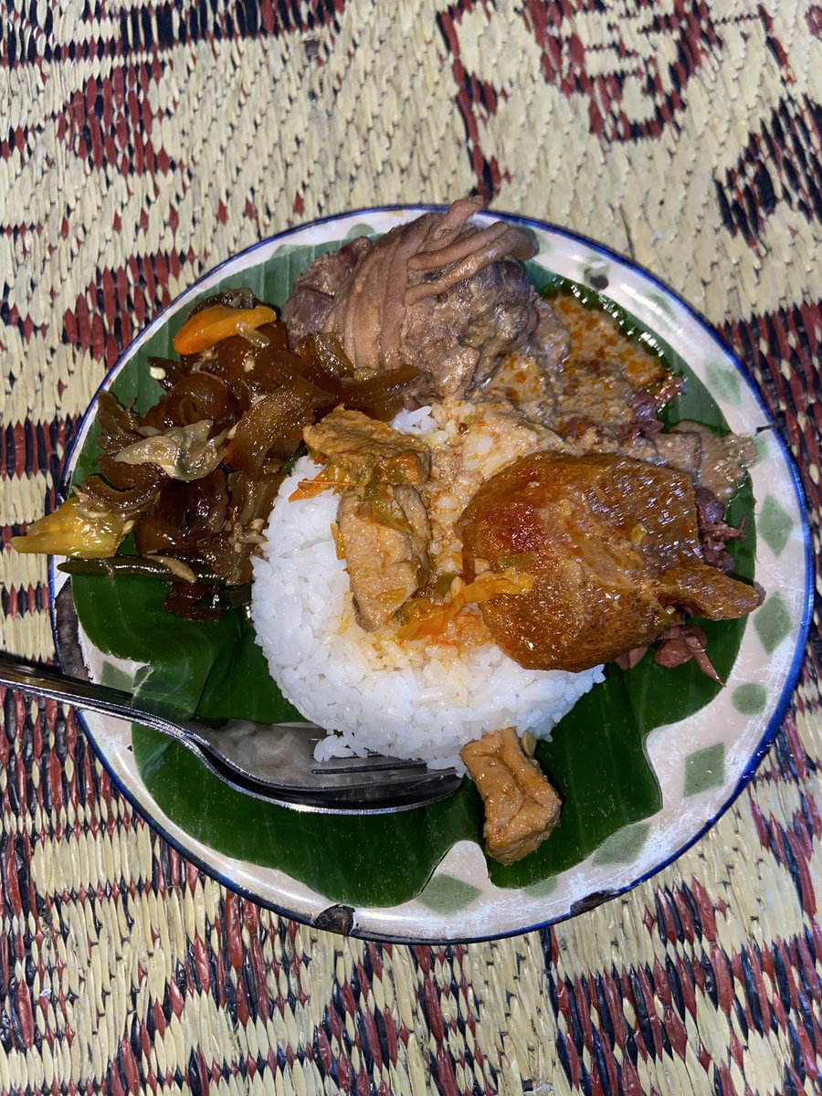 danissdanial's tweet photo. @FOODFESS2 gudeg https://t.co/CKf5ysM7yY