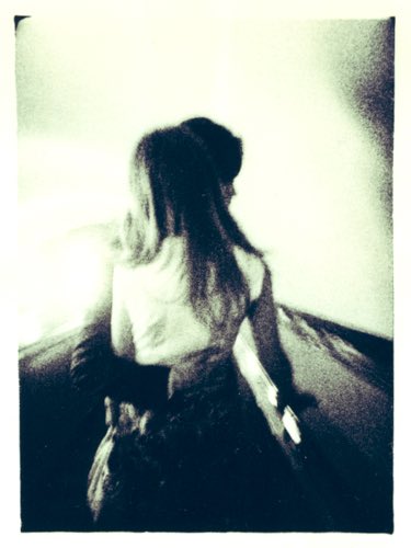 If you see me
in any of your thoughts,
hug me,

I miss you.

-Julio Cortazar

Photography: Yulia Kazban