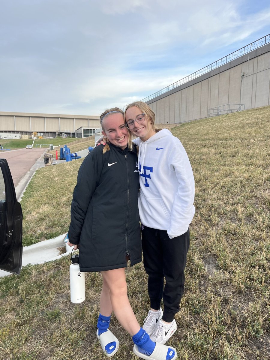 Mia Ferrell tweet media