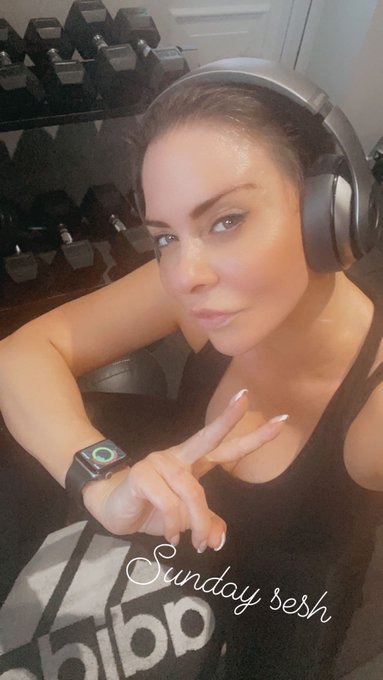 Rest when your dead 👊🏼 #trainandgain https://t.co/mxDoNiPJH3<a href="/tag/trainandgain"class="tags">#trainandgain</a>