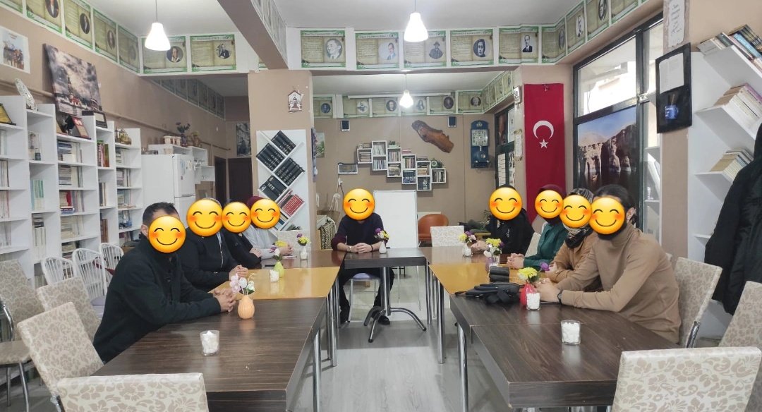 Merhabalar 😊
Ekip arkadaşlarımızla ramazan için istişare ve planlama toplantımızı gerçekleştirdik.
Güzel işler yapmaya şevkle devam edeceğiz.

Tespit et🌸 Teşvik et🌸 Teslim et🌸