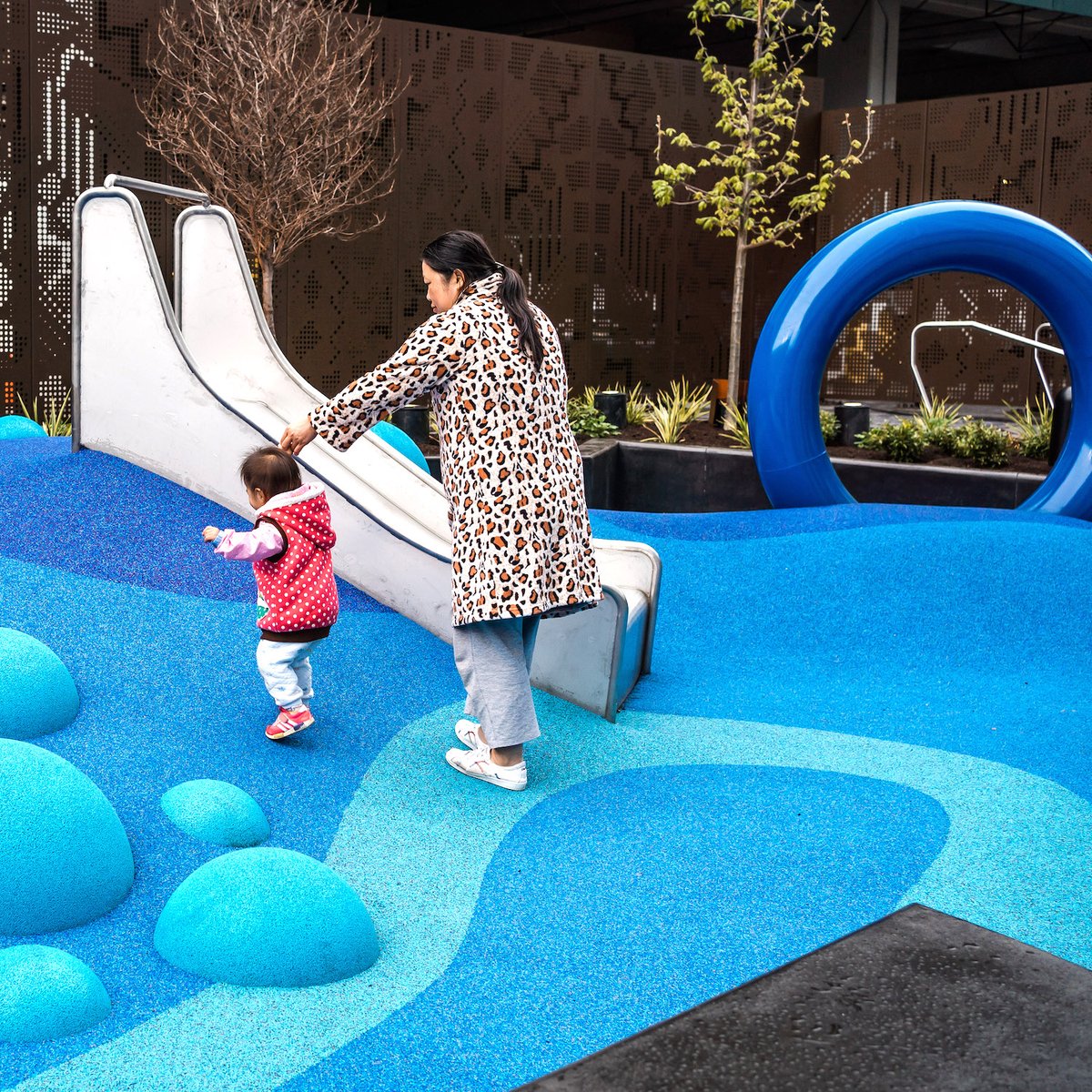 5M_SF's tweet photo. A bubbling ocean? Perhaps. The play area at #5M includes custom slides and sculptural elements to encourage children to experience risk, failure, and fun. Bring the whole family on your next visit to The Parks at #5Msf! https://t.co/Iq8sqUKrwV