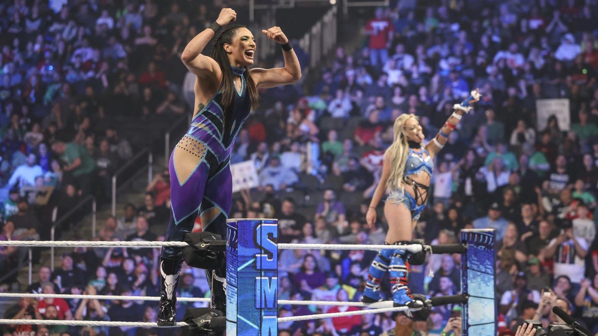 LIV in the moment. ᥫ᭡ NOT @YaOnlyLivvOnce tweet media