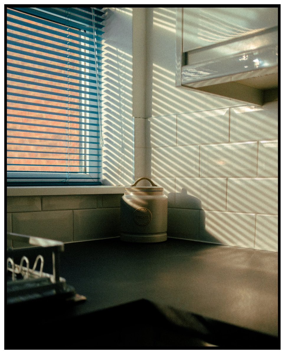 jpegchris's tweet photo. Sunlit kitchen

.. https://t.co/WyJxPmdmZc