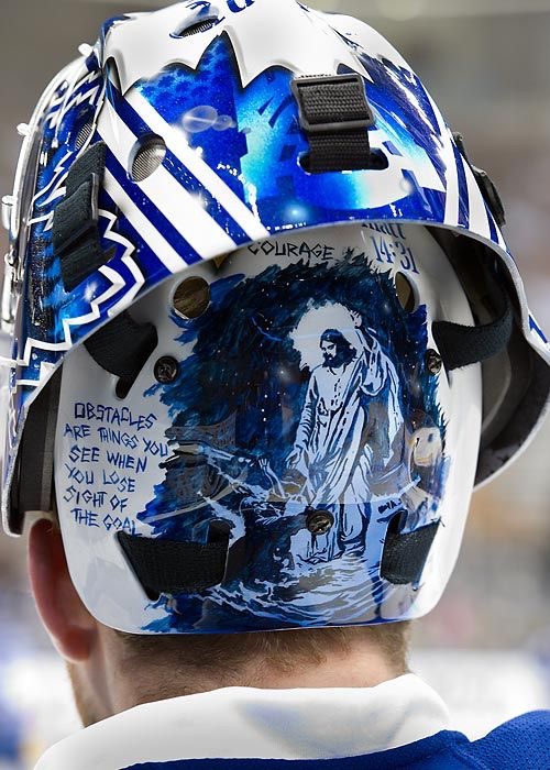 MatthewHanzel's tweet photo. @SanJoseSharks interesting .... All I know is this backplate is kick ass https://t.co/XsyN1F8I1G