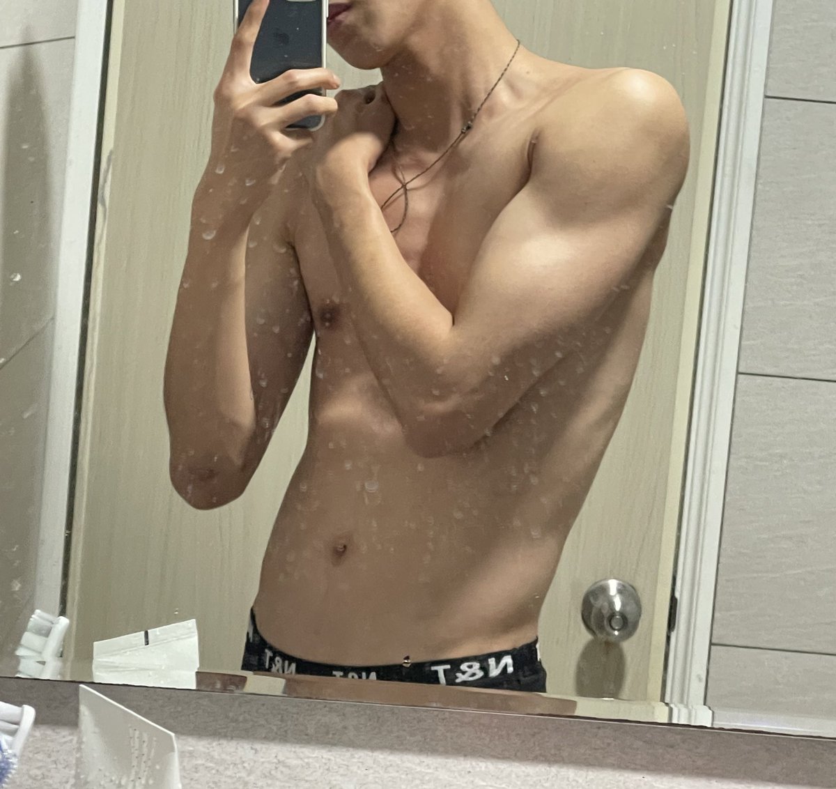 skerryleo's tweet photo. 最近比較滿意的照片 https://t.co/0FBaJgW8qe
