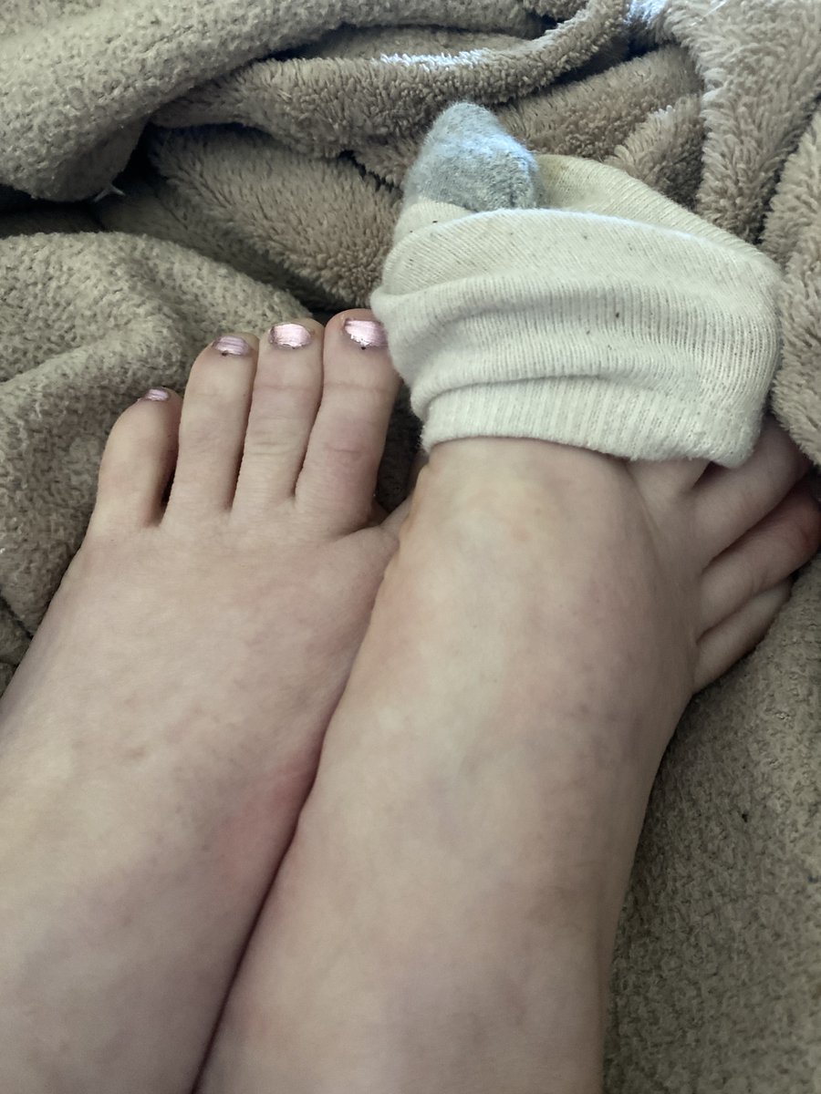 EzFeets's tweet photo. new content on #onlyfans today!

#feet #feetfinder #feetfindom https://t.co/VQqCwJJDK1