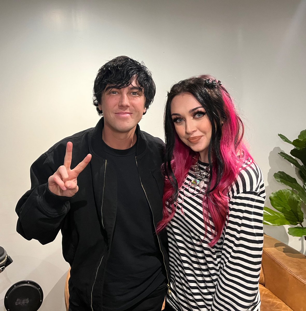 Great time hanging with <a href="/Kellinquinn/">K𝐞𝐥𝐥𝐢𝐧 Q𝐮𝐢𝐧𝐧</a> !