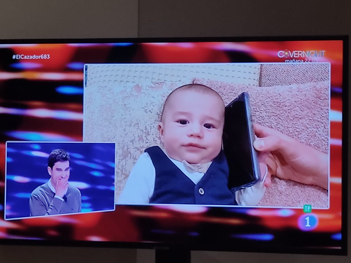 laura_serrano86's tweet photo. ¡Qué mejor forma de celebrar el Día del Padre que en @ElCazadorTVE ! Para nosotros eres un ganador!! Te queremos!!!! #FelizDiaDelPadre 
#ElCazador683 @Entropio87 https://t.co/hsTH15OWgD