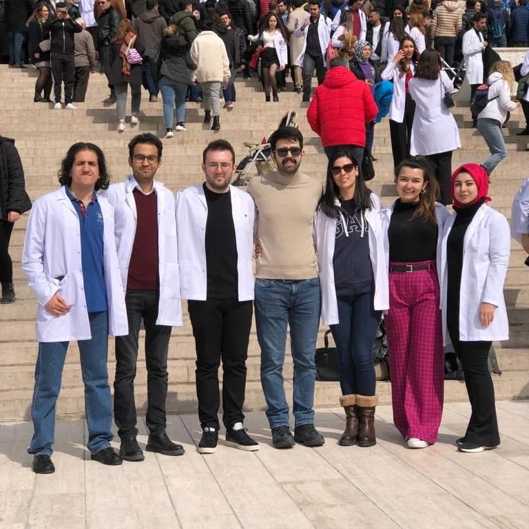 aybuatasagun's tweet photo. 🇹🇷 Her daim 14 Mart ruhuyla var olsun Türk Tıbbiyelileri!
#14mtd 
#190dandahafazla 
#atasagun https://t.co/80KuXA7ATm
