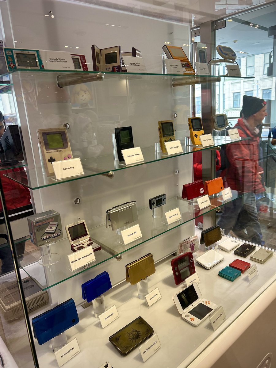 ShuHirata's tweet image. I only came here to pay. 
支払いにきただけ😅
#興味なし #nointerest #nintendo