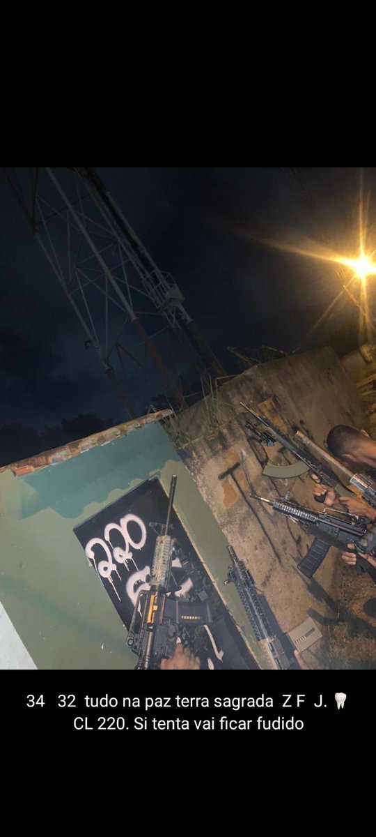 bnn_oficiall's tweet photo. 💥🗺️#GUERRAINTENSA: CRIAS DO BONDE DO (Z) RETOMAM OS KM 32 E 34 DA TROPA DO SABÃO (TCP) EM SEROPÉDICA.
📌#NI | #CP | #STC | #KM32 | #KM34 | #SENCM https://t.co/t6I7ceu5ff