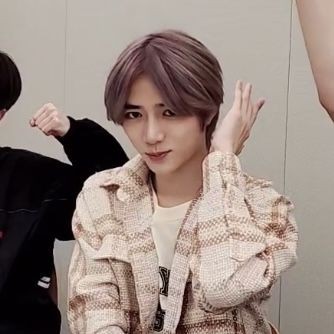 yjunstuffj's tweet image. Eu sei que eu amei aquela música ainda hoje é uma das minhas favoritas aí né por curiosidade fui escutar outras músicas deles eu nem pretendia entrar para o fandom nem nada fui pesquisar sobre os membros por curiosidade