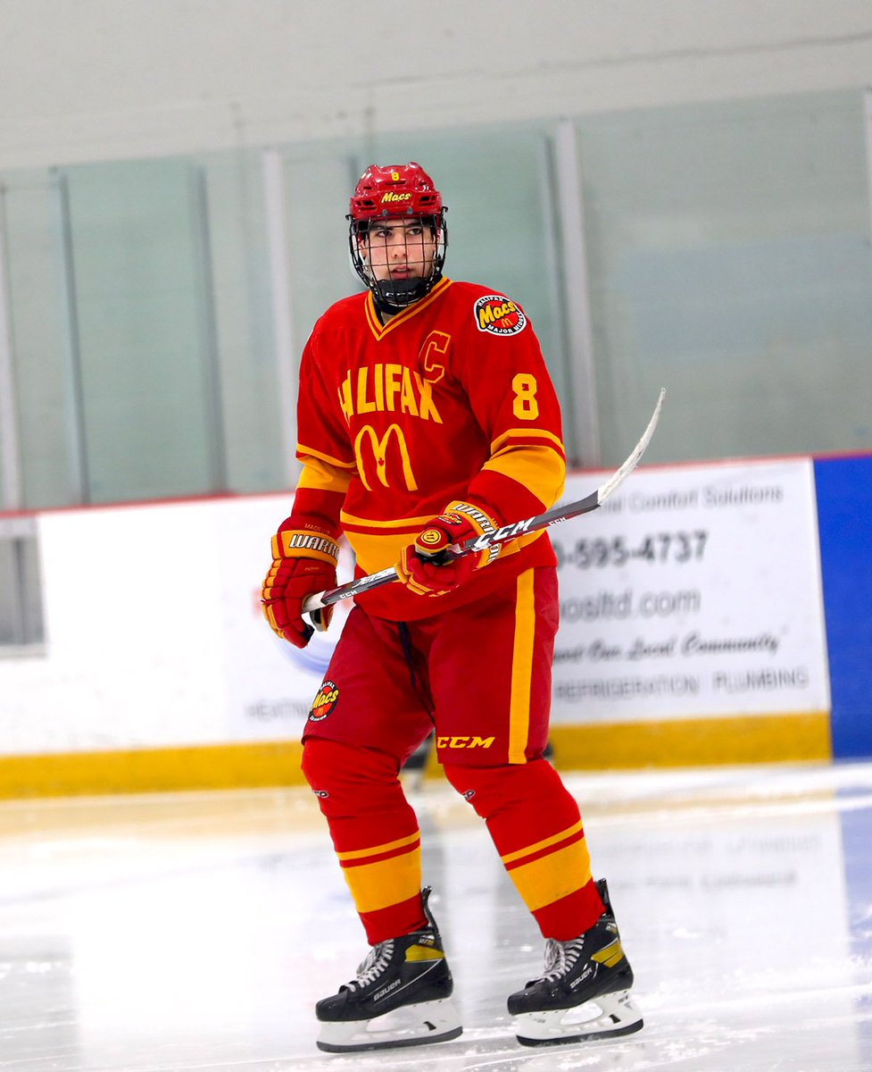 HfxMacs's tweet photo. Happy Birthday 🎉 to former Macs Captain Matheas Elles https://t.co/obj6hIKzpZ
