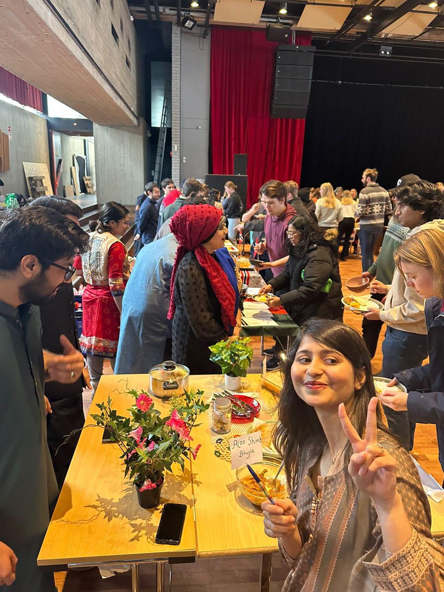 PAK Emb <a href="/PakinNorway/">Pakistan Embassy Norway</a> appreciates winning of the title of “most enthusiastic team” by 🇵🇰 students at Norwegian University of Life Sciences @UniNMBU during an international food festival held on 19 March 2023. The irresistible Biryani was a sure showstopper!