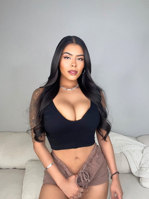 Sunday funday https://t.co/aAt78EPLwM<a href="/tag/fashion"class="tags"><span>#fashion</span></a>