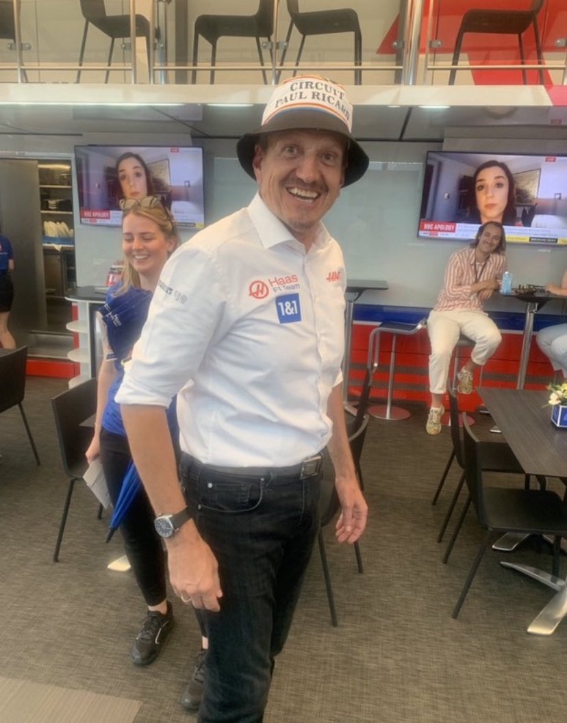 RaducanuGoat's tweet photo. @HaasF1Team https://t.co/FWOWnEOtkp