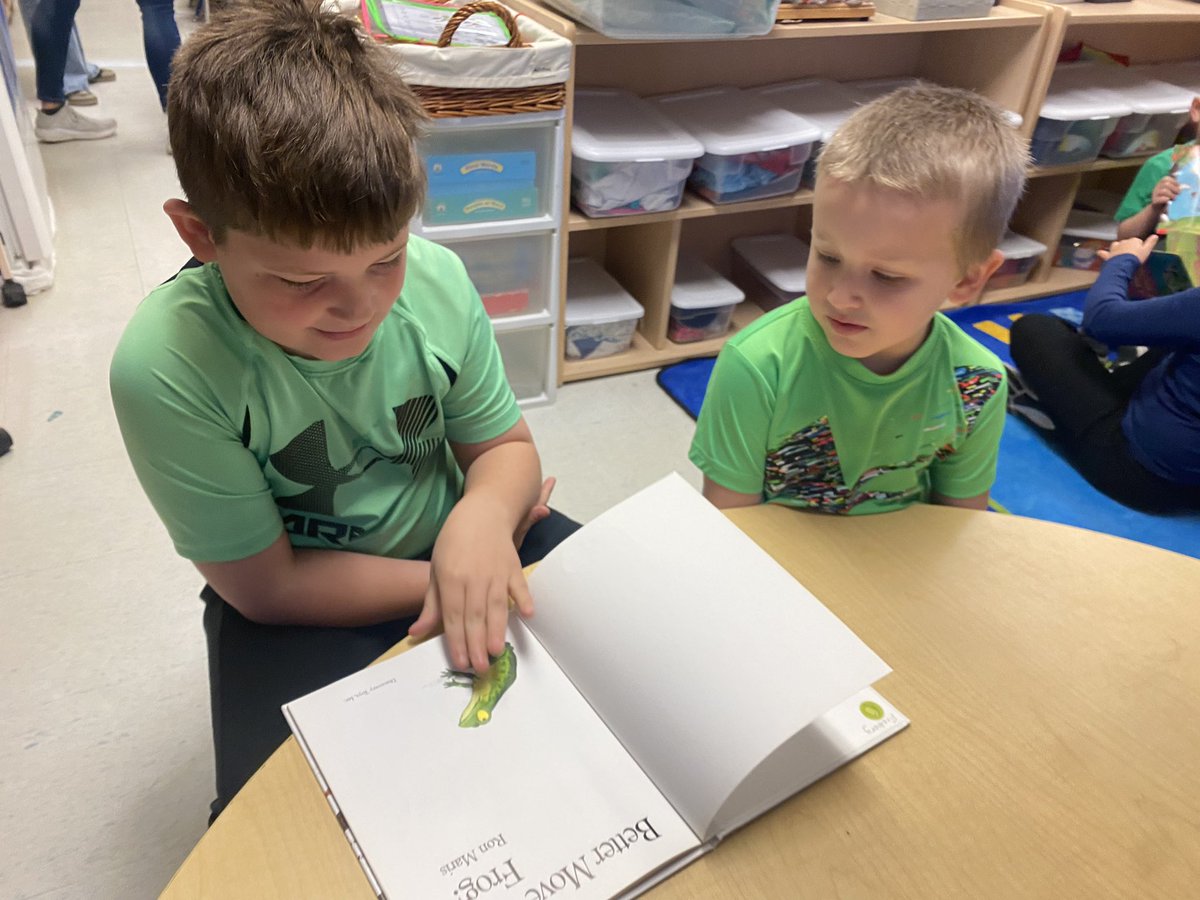 amthorkb's tweet photo. Read Across America with our preschool friends 📚@RPBlueJays https://t.co/DvWKcJO8yy