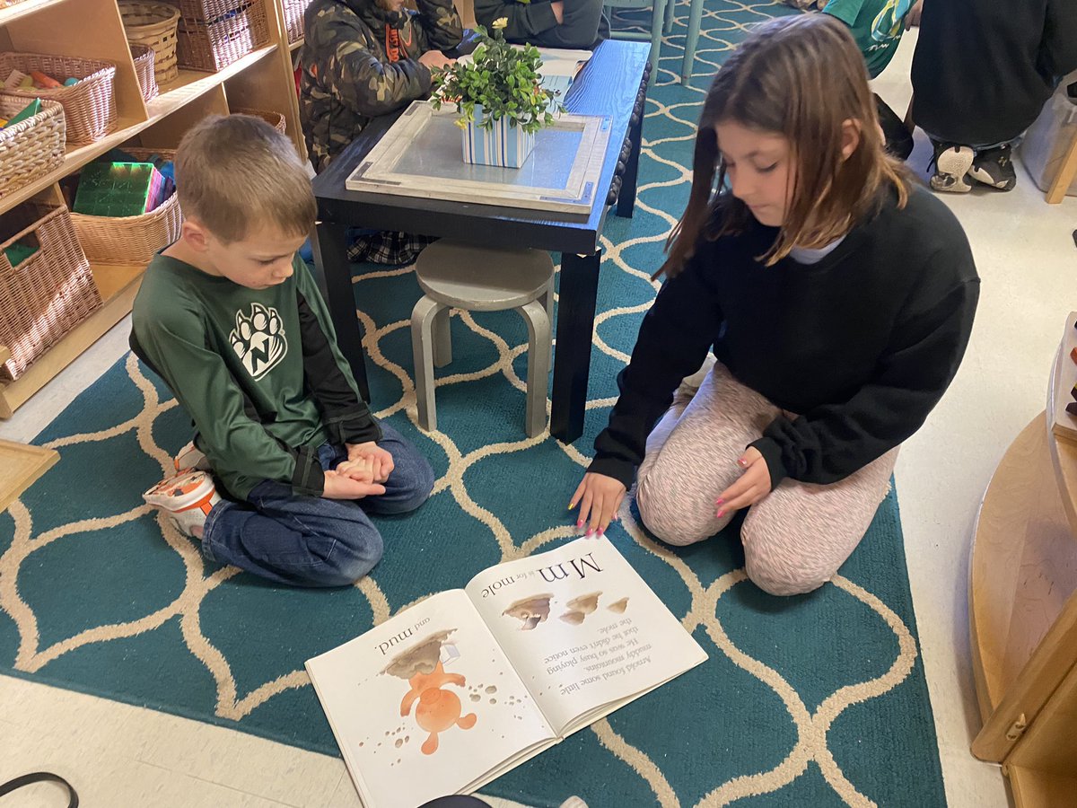 amthorkb's tweet photo. Read Across America with our preschool friends 📚@RPBlueJays https://t.co/DvWKcJO8yy