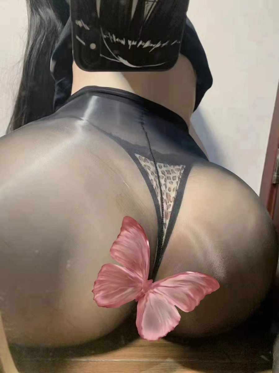 lucyamber0801's tweet photo. 喜欢小脚丫吗 #成都ts #线下 #四川线下 #人妖 #黑丝 #骚女 #调教 https://t.co/uJLLqR35GY