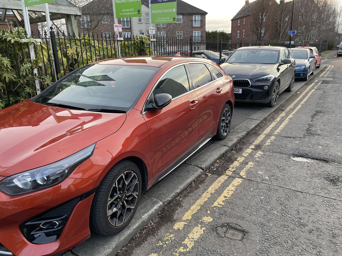 Match day mayhem- illegal parking sellers are now selling spaces on the pavement. Any resident or visitor with a child, pushchair or a disability, would of been unable to travel on this Gorse Hill pavement today. @TraffordCouncil @GMPstretford #gorsehill #trafford