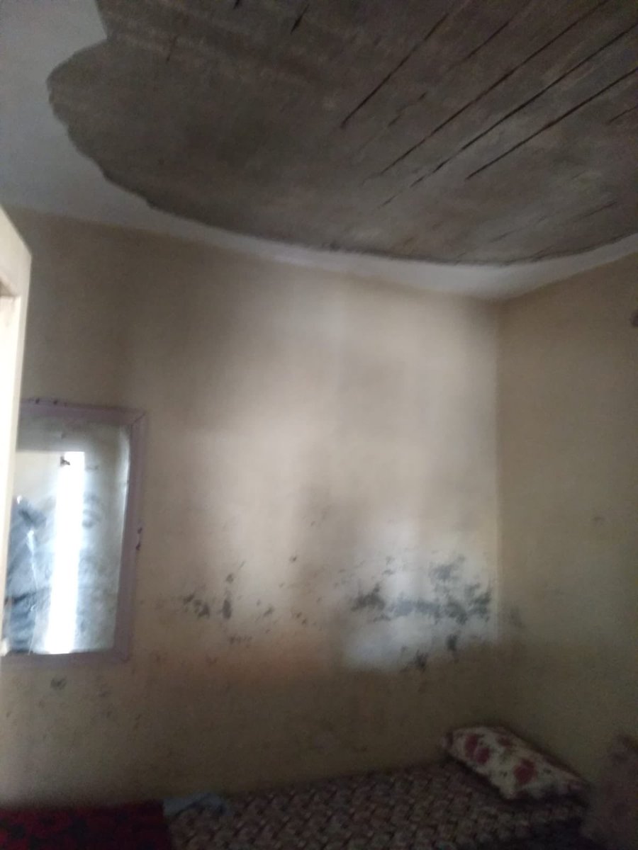 kaleciferhat1's tweet photo. Malatya’da depremde evleri yıkılıp Urfa’ya gelen 13 kişilik depremzede çok mağdur bir aile var elden ele yayalım belki hayırseverler yardım eli uzatır  iletişim numarası bende var https://t.co/BDXiREKli9
