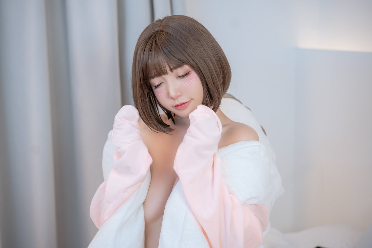 krysiefara's tweet photo. Seperti biasa kebangun tengah malam hahaa

#model #modeling #modelindonesia #modelasia #xiuren #sunday #sundaymood #sundayvibes #mood #vibes #goodvibes https://t.co/owkwafdsCu