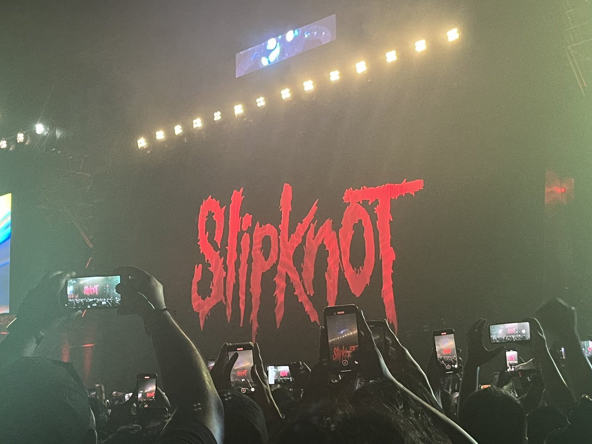 ayuyuliantika's tweet photo. Sinting lu @slipknot!!!! https://t.co/L1ML4T00ZX