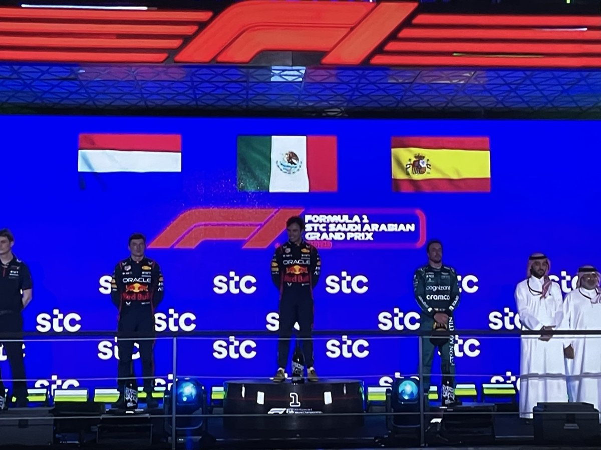 AdalFrancoESPN's tweet photo. Pocas cosas me emocionan tanto como escuchar el himno nacional mexicano con un compatriota triunfando!! @SChecoPerez eres un orgullo para 🇲🇽 https://t.co/ZIIol8nhrq