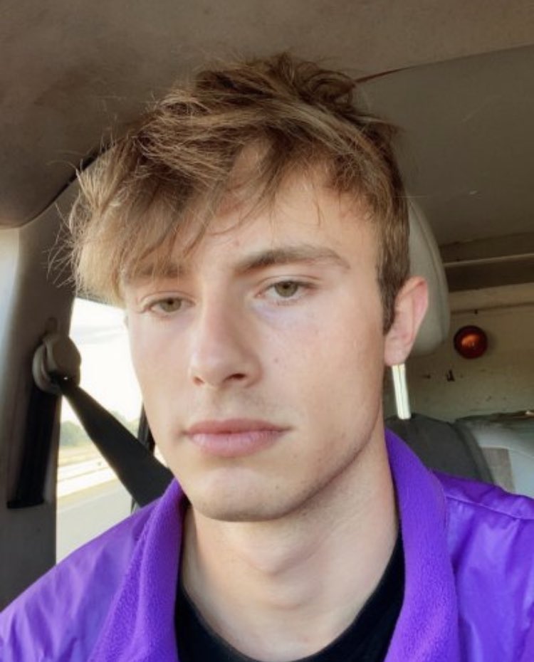 Hot Dudes Good Mood 🇺🇦 on Twitter "RT dragonboyia Ernesto Rodriguez"