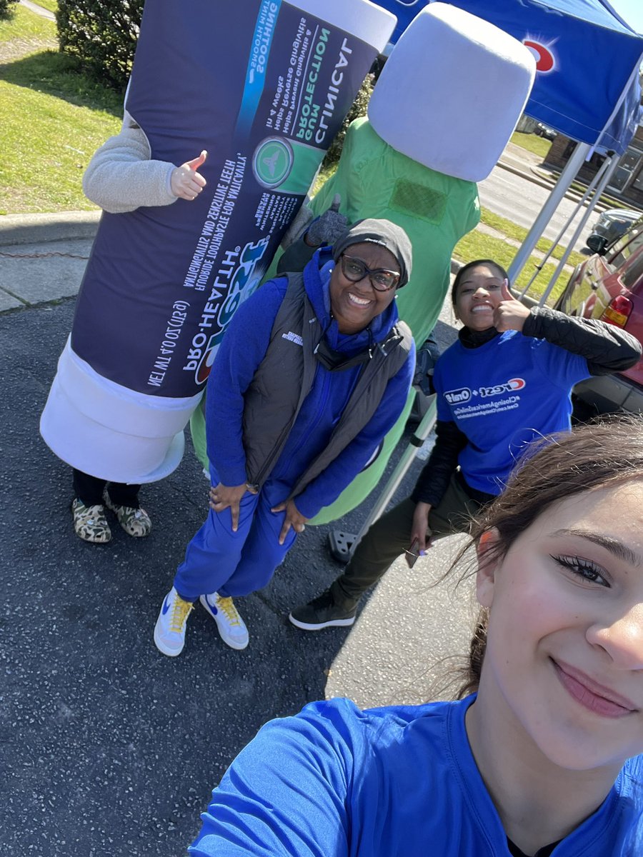 cpkcareercenter's tweet photo. Dental Tech students and Ms. Little are spending their Sunday giving back. Stop by and get your ๐ checked! ๐๐ฆท๐#3Cs #ProudtobeCCC #ClosingAmericasSmileGap #cyclonesgiveback https://t.co/5YG7i3UZt3