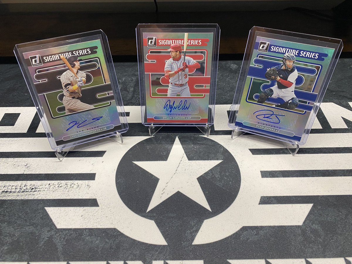 collecttoppgunn's tweet photo. Decided to open some 2021 Donruss Baseball hobby packs I have had sitting around. Here are some of the highlights! DMs open for offers! @CardPurchaser @sports_sell @ILOVECOLLECTIN1 @HobbyConnector @connections_sc #Panini #donrussbaseball #unleashed #dominators #MLB #WBC https://t.co/KMCrYLu43V