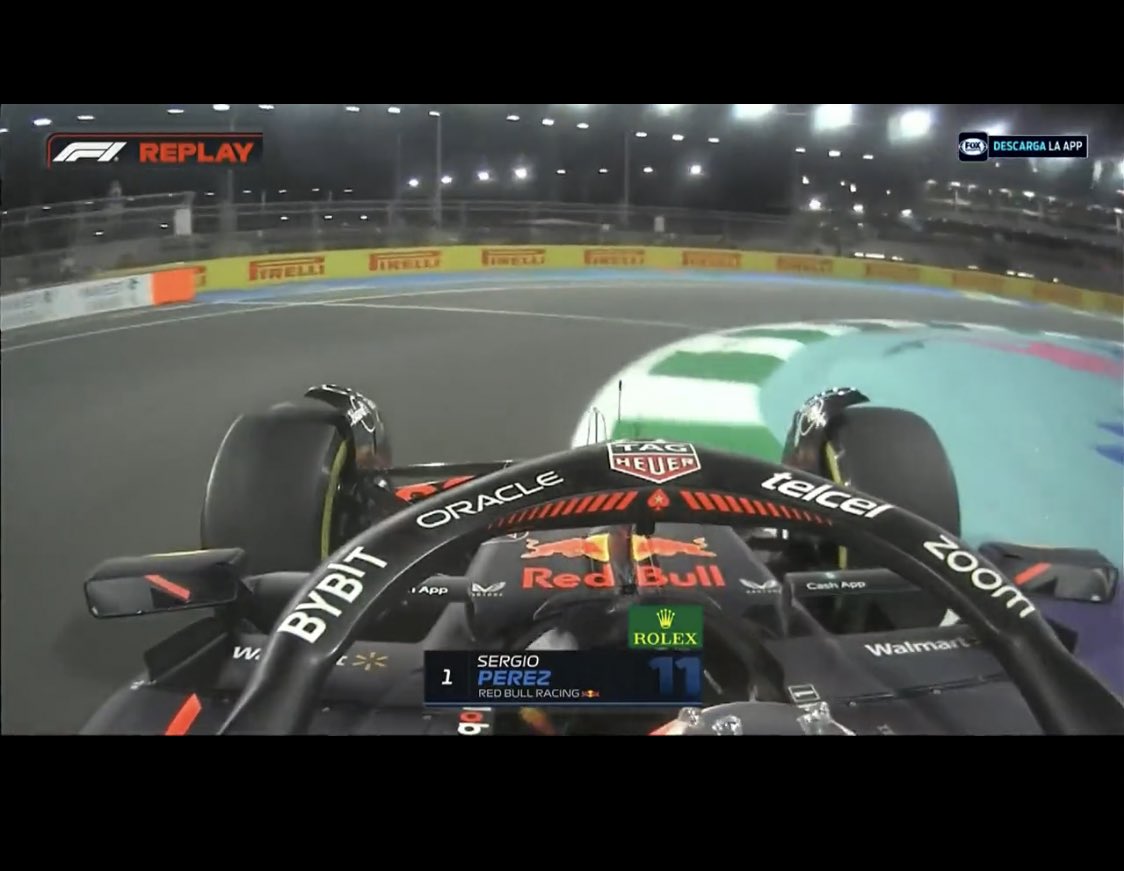 dect1608's tweet photo. ¡Asuuuupuuutaaamadreee! @SChecoPerez se quedó con el #GranPremioDeARABIA #F1 

El mexicano había arrancado como primero pero luego @alo_oficial con una extraordinaria salida le arrebató la posición de honor, ah pero #ChecoPerez le metió y terminó en lo más alto del #SaudiArabia❤️ https://t.co/KRPOa0EU46