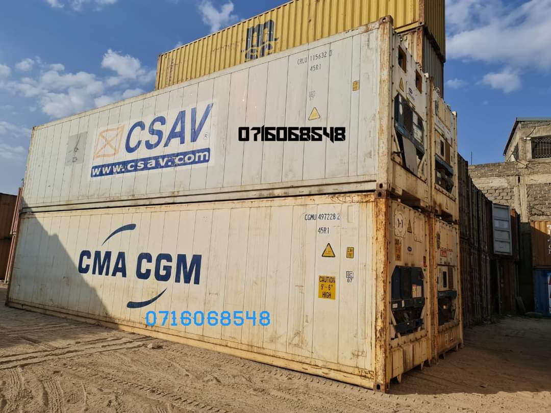 container_kenya's tweet photo. Refrigeration Container for sale.
.Brand: Daikin &amp; Carrier
. Temp range -25°c to +25°c
. Year of Manufacture; 2008 
to 2010
📲 +254 716068548 
📧duncan@containerskenya.com
#Maandamano #KimKardashian #charleneruto #PaulNdunguExposed #ledama #Johannesburg https://t.co/Ey2yVK2q1l