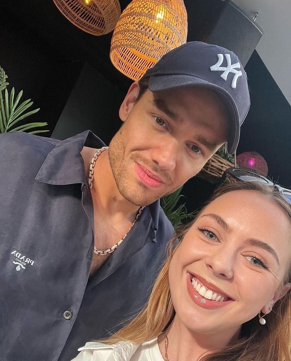 ArgentinaLiamP's tweet photo. 📲| Liam hace unas semanas con una fan en Carolina del Sur.

- vía IG avery_roberson https://t.co/xQZx3OyCcy