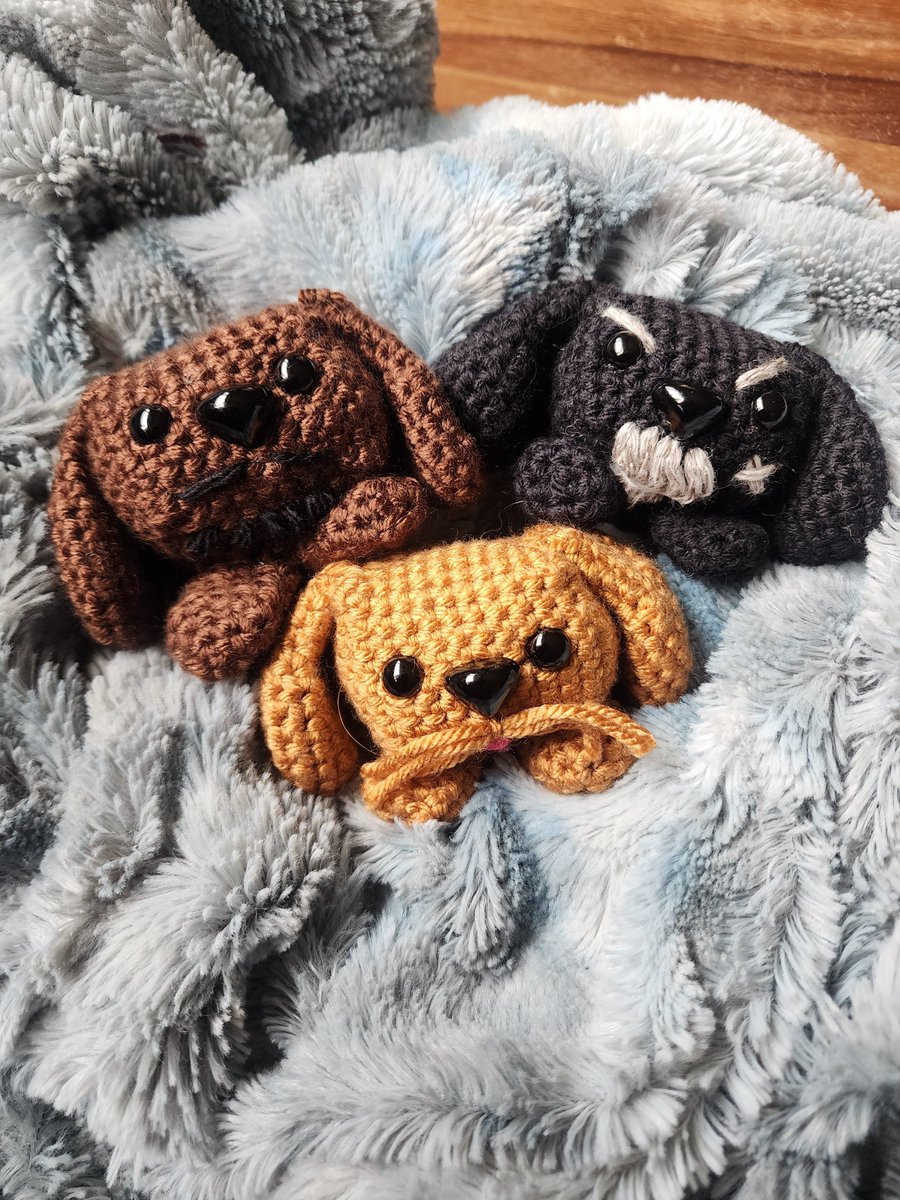 Kreiseh's tweet image. Day 3 of #cjizzyweek

Prompt: Dog