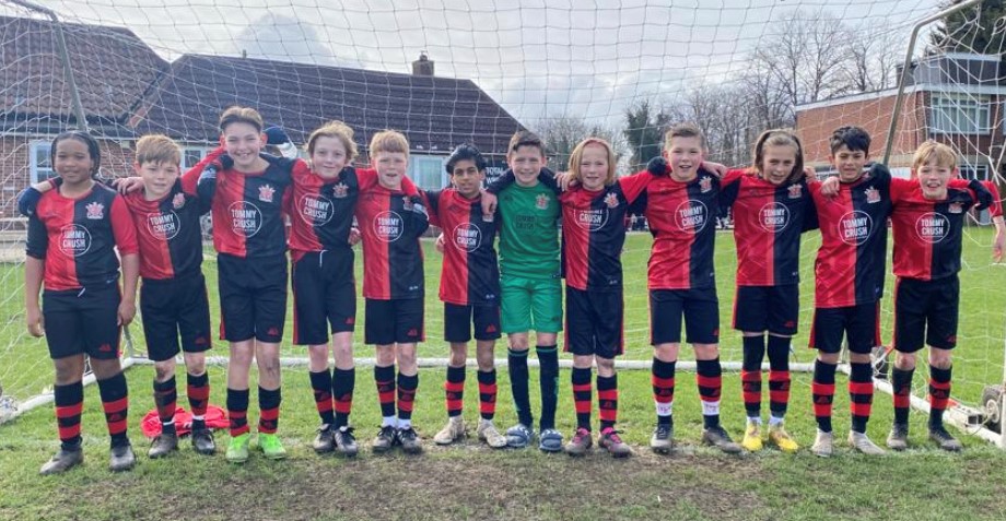 kentschools_fa's tweet photo. Here are the @Swale and @BexleyPsfa teams who will be taking part in the @kentschools_fa U11 Primary Cup Final https://t.co/qb9GSVHH3s